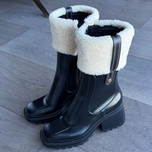 Chloe Black and Cream Winter Boots